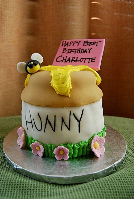 Winnie The Pooh Hunny Pot Cake Cake Pot Cakes Cupcake Cakes