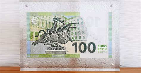 Der 100er ist grün, der. Von Bundestagspräsident Schäuble: Signierter 100-Euro-Schein