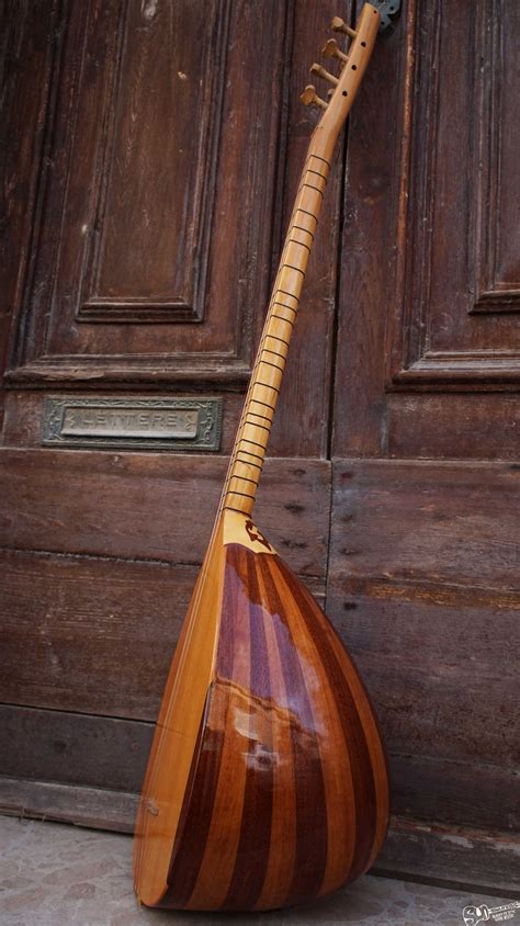 Baglama (Saz) Turkish Instrument