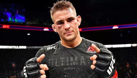 Conor a început mai bine şi mai motivat lupta, însă americanul a vrut să îşi ia cu orice preţ. Dustin Poirier says Nurmagomedov's team reached out about ...