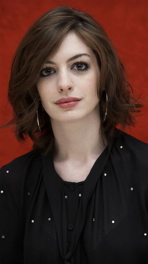 Anne Hathaway Hollywoood Anne Hathaway Actress Hollywood Hd Phone