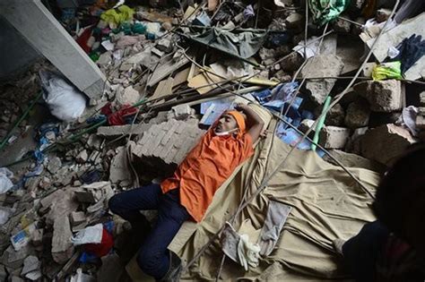 Woman Found In Bangladesh Factory Rubble 17 Days After Collapse