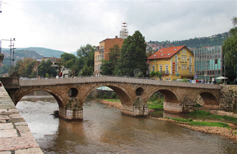 154 Ruinen Sarajevo Fotos - Kostenlose und Royalty-Free ...