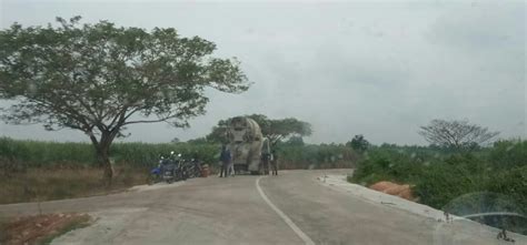 Kamus besar dari bahu jalan dalam bahasa indonesia. Masih Dalam Pemeliharaan, PT Istaka Lesindo Perbaiki ...