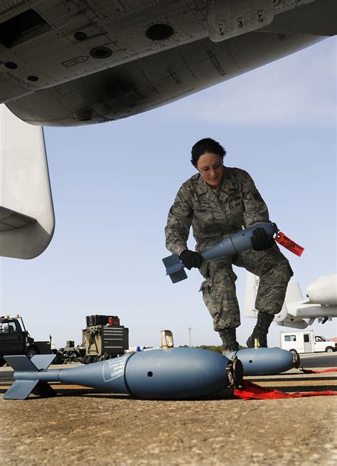 Pennsylvania Air National Guard Sra Ashley Thieoff From T Flickr