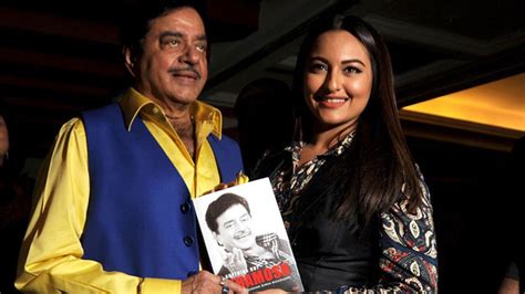 Sonakshi Scared Of Reading Her Father Shatrughan Sinhas Biography