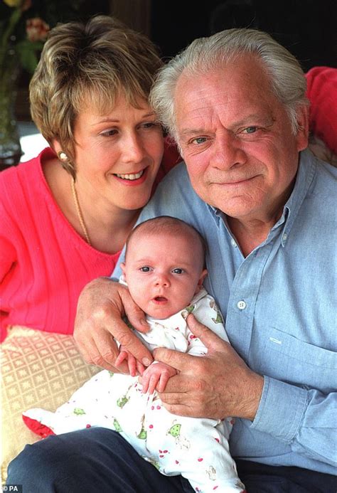 Moment David Jason Meets Long Lost Daughter He Never Knew Existed Daily Mail Online