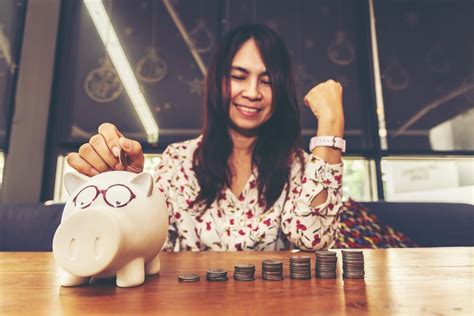 Transfer funds from your cimb savings or checking accounts to make your payment at all cimb branches express payment. What is the Average Interest Rate on Savings Accounts?