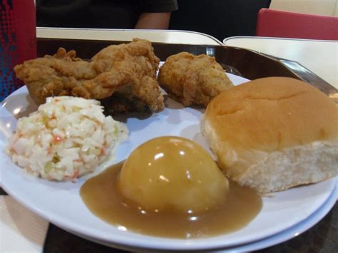 Your kfc favourites are just a click away. AzZeyAtin: KFC SNACK PLATE