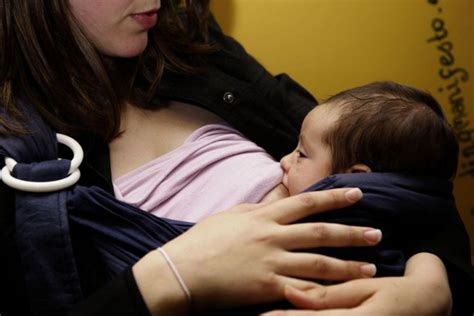 The Real Reason Breastfeeding Is Declining And Why We Should Be