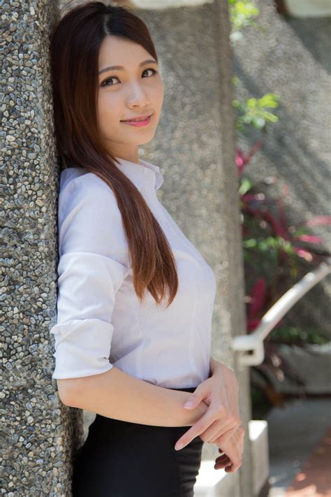 Taiwan Net Red Beauty Cai Translation Candice Taiwan University