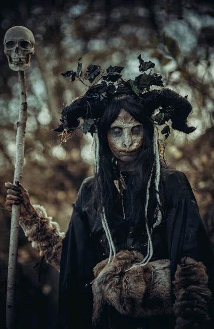 Image Result For Druid Witch Macabre Photography Dark Fantasy Witch