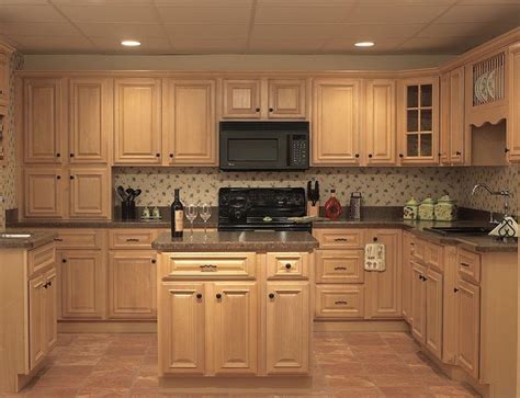 Natural oak kitchen cabinets, its use natural earthy tones natural clear coat. Natural Oak Kitchen Cabinets - Home Furniture Design