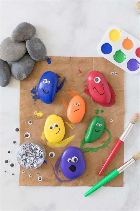 24 Diy Pet Rocks Ideas For Kids Fun Diyncrafty