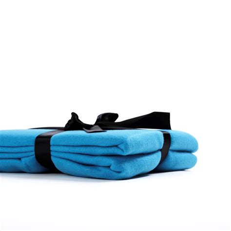 Schnappen sie sich dieses juwel einer decke für die kalten nächte im freien oder am fernseher. Polar-Fleece Kuscheldecke 130 x 170 cm XL aqua
