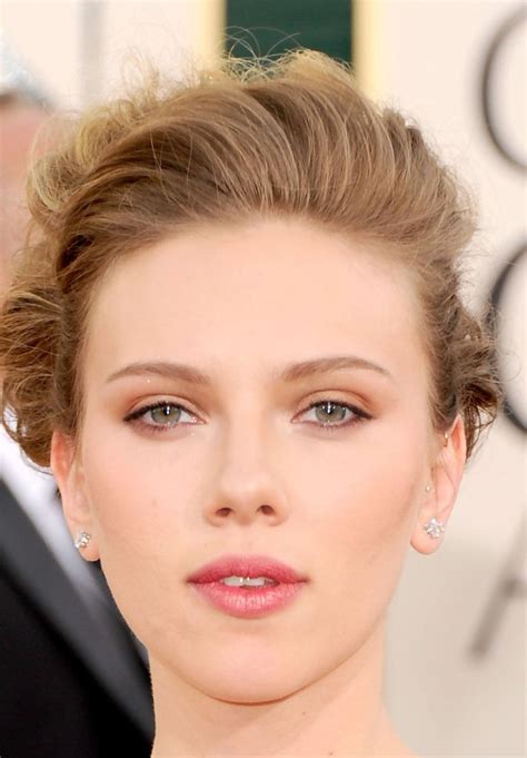 More Pics Of Scarlett Johansson Pink Lipstick Scarlett Johansson