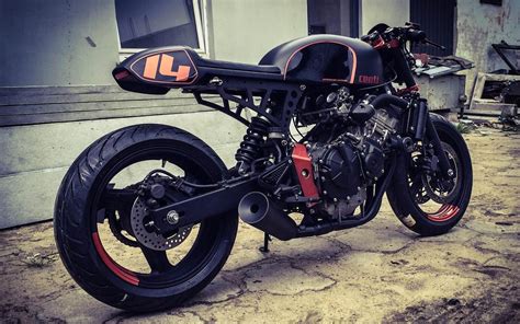 New bikes in pakistan 2021: Honda CB600 Café Racer by CardsharperCustoms