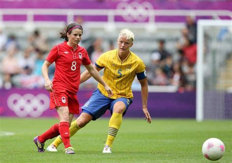 Photos Canada Takes To The Pitch To Battle Sweden In Womens Soccer The Globe And Mail