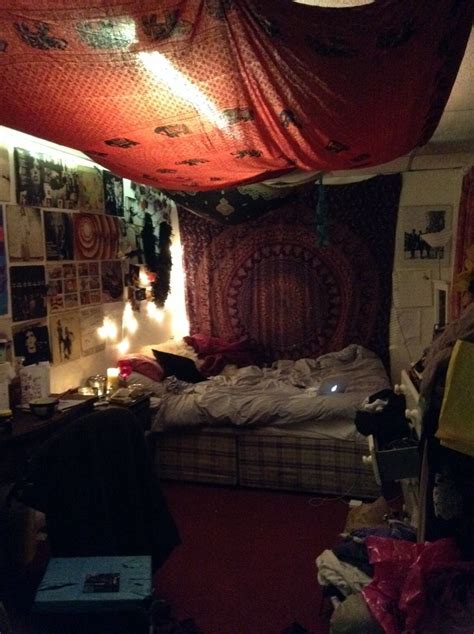 Use patterned textiles, rugs, small hammocks, even zones. Pinterest: @GypsyGrrrl | Hippie bedroom decor, Hippy room