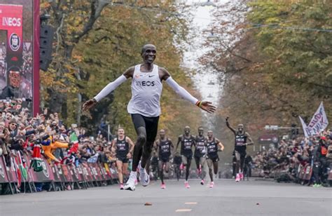 The official account of the tokyo organising committee of the olympic and paralympic games. Athletics Kenya names Olympic marathon team - Canadian Running Magazine