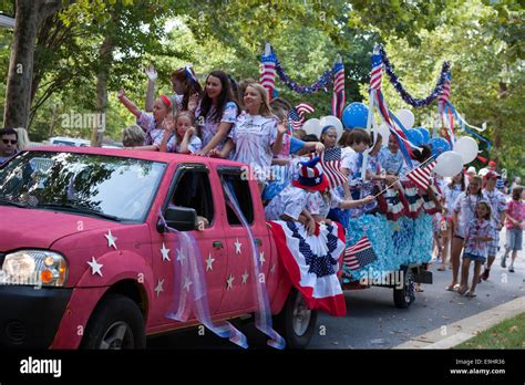 Fourth of July Parade float Stock Photo - Alamy