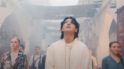 Bts Jung Kook Explores Qatar In Dreamers Video Featuring Flying