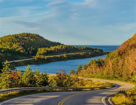 The Weaving Roads Of The Cabot Trail One Of The Best Things To Do On