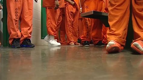Coronavirus Texas 63 Harris Co Jail Workers And 46 Inmates Now With