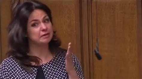 Mp Heidi Allen Fights Back Tears After Frank Field Describes Impact Of Universal Credit Youtube