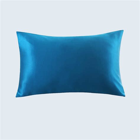 13 Best Silk Pillowcases 2021 Silk Pillowcases For Better Skin And Hair