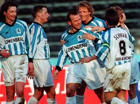 Trikots von tsv 1860 münchen. Erfolgreich nur in weiß-blau: 1860 München hat einen ...