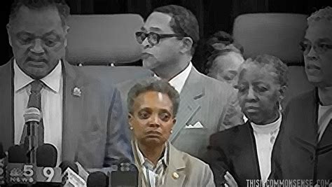 Lori lightfoot memes are giving chicago a laugh during coronavirus. My Kind of Mayor? | Common Sense with Paul Jacob