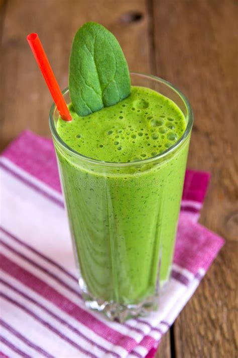 Green Spinach Smoothie Stock Image Image Of Glass Bright 55476723