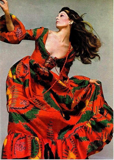 Anjelica Huston Modeling In The 70s Fashion 70s Fashion Vintage Outfits