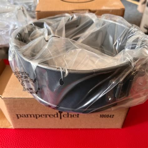 The Pampered Chef Kitchen Nwt Pampered Chef Quick Cooker Springform