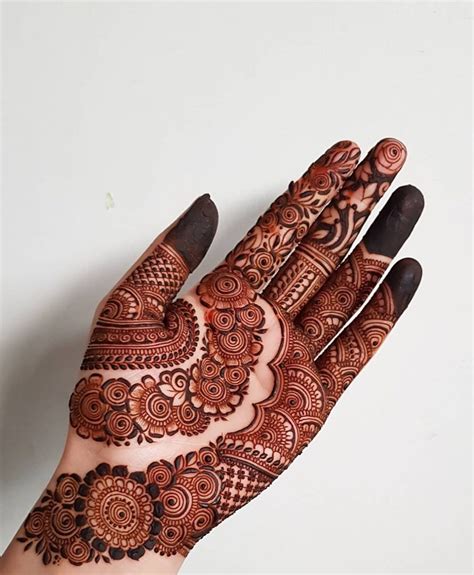 Mehndi Design 2021 Front Hand Gorgeously Flawed