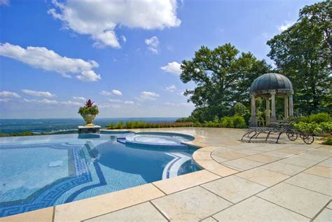 New Jersey Swimming Pool And Landscaping Company Profiled In Luxury
