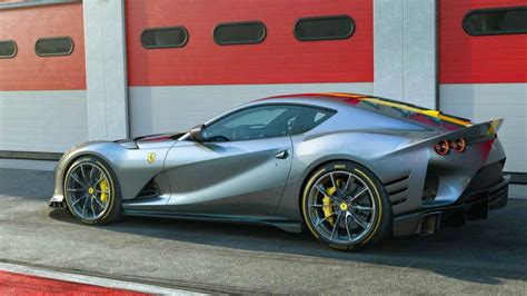 Ferrari 绝版 V12 超跑杀到！ferrari 812 Competizione 全球限量599辆！819hp，285秒破100km