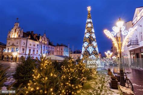 Main Square In Rzeszow Photos And Premium High Res Pictures Getty Images