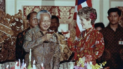 Hari Batik Nasional 10 Fakta Unik Batik Sudah Ada Sejak Abad Ke 13