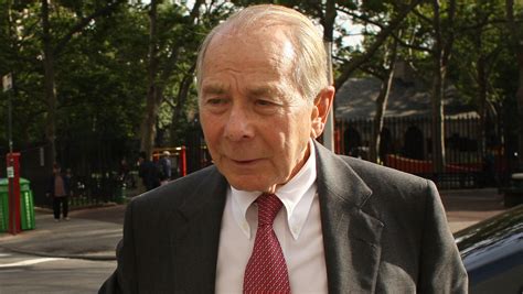 Hank Greenberg Former Aig Chairman Must Stand Trial Court Rules