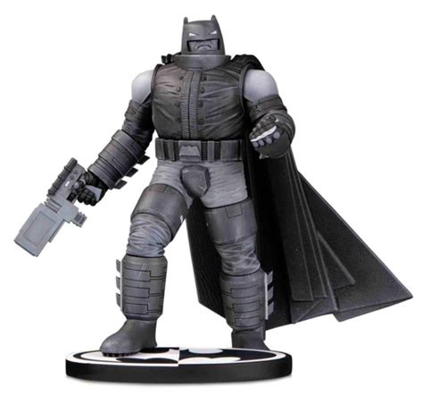 Armored Batman Black And White Frank Miller Batman Black And White Statue