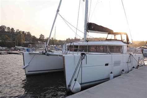 2017 Lagoon 400 S2 Catamaran For Sale Yachtworld