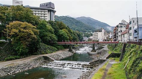 Hakone Hot Spring Baths Onsen Hakone Travel In 2023 Onsen Hot Springs Onsen Ryokan