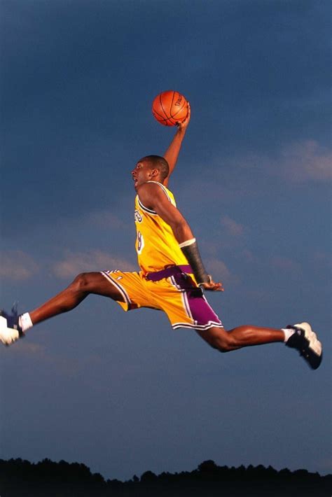Sesja Zdjęciowa Rookie Kobe Bryanta 1996 Rok Gwiazdy Basketu