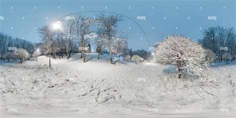 Vista De 360 Grados De Imagen Con Panorámica Esférica 3d Con ángulo De