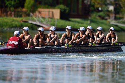 Lightweight Rowing Wins National Title Women And Men Finish Top 10