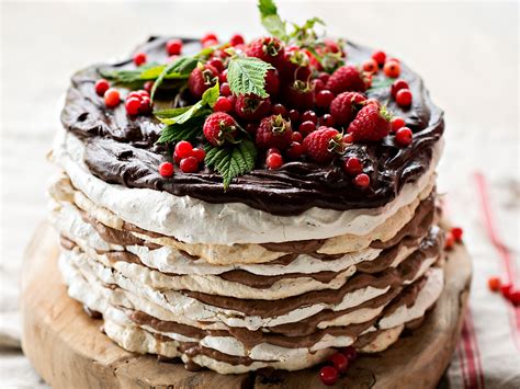 Discover More Than Meringue Layer Cake Latest In Daotaonec