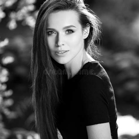 Outdoors Black White Portrait Of Beautiful Young Long Hair Brunette