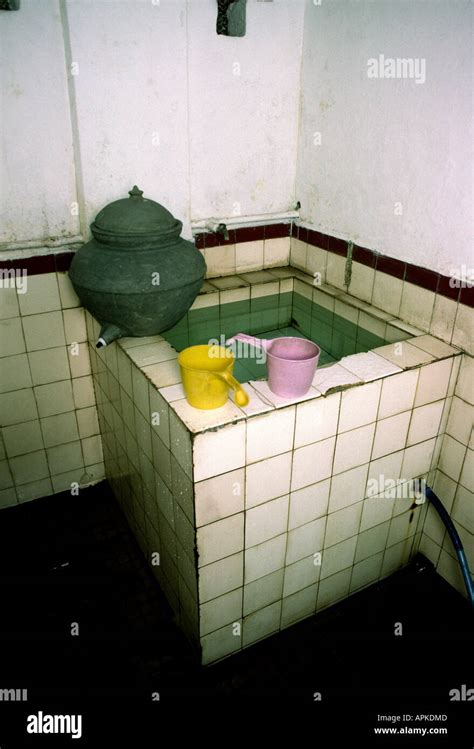 Indonesia Java Yogjakarta Mandi Bathroom Aziatic Hotel Stock Photo Alamy